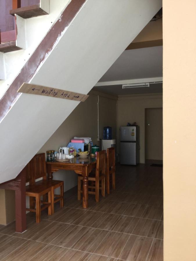 Siriwal Guesthouse Phra Nakhon Si Ayutthaya Exteriör bild