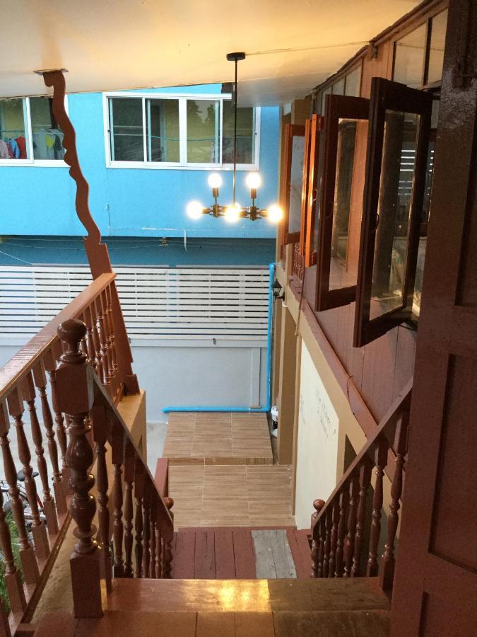 Siriwal Guesthouse Phra Nakhon Si Ayutthaya Exteriör bild